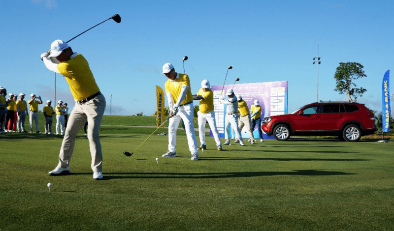 Dịch Vụ Cho Thuê Xe Đi Sân Golf Royal Long An